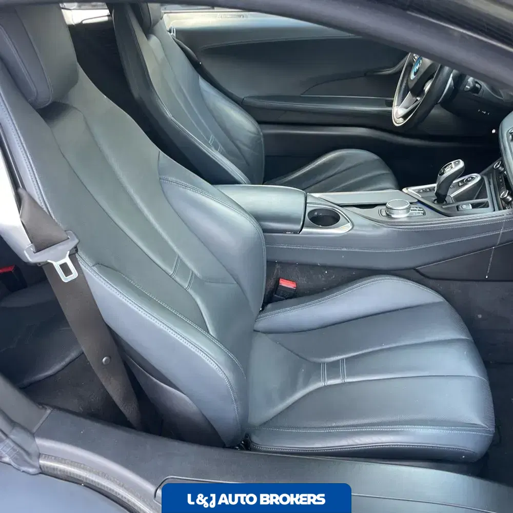 2019 BMW i8