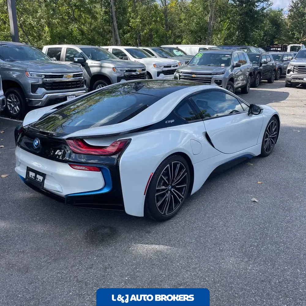 2019 BMW i8