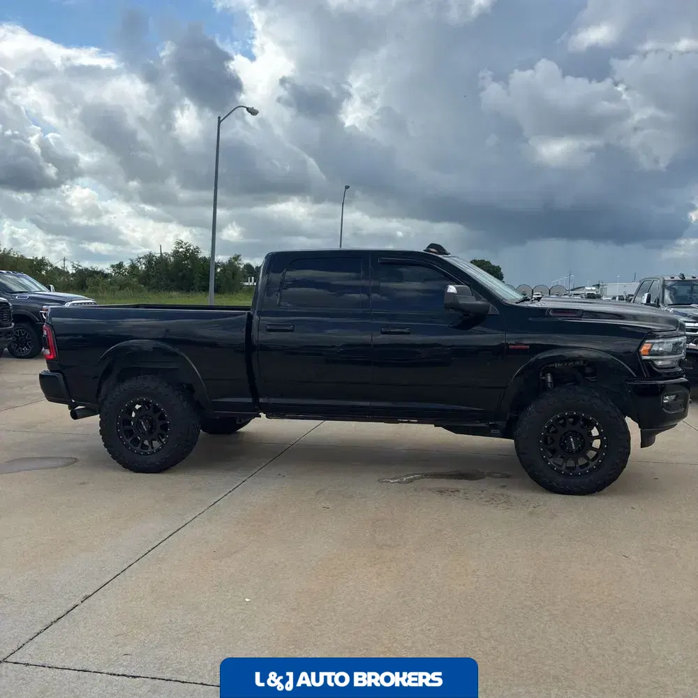2020 Ram 3500 Laramie