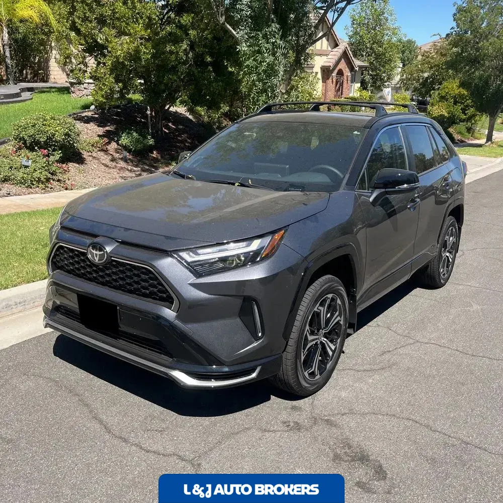 2025 Toyota RAV4 Plug-in Hybrid XSE