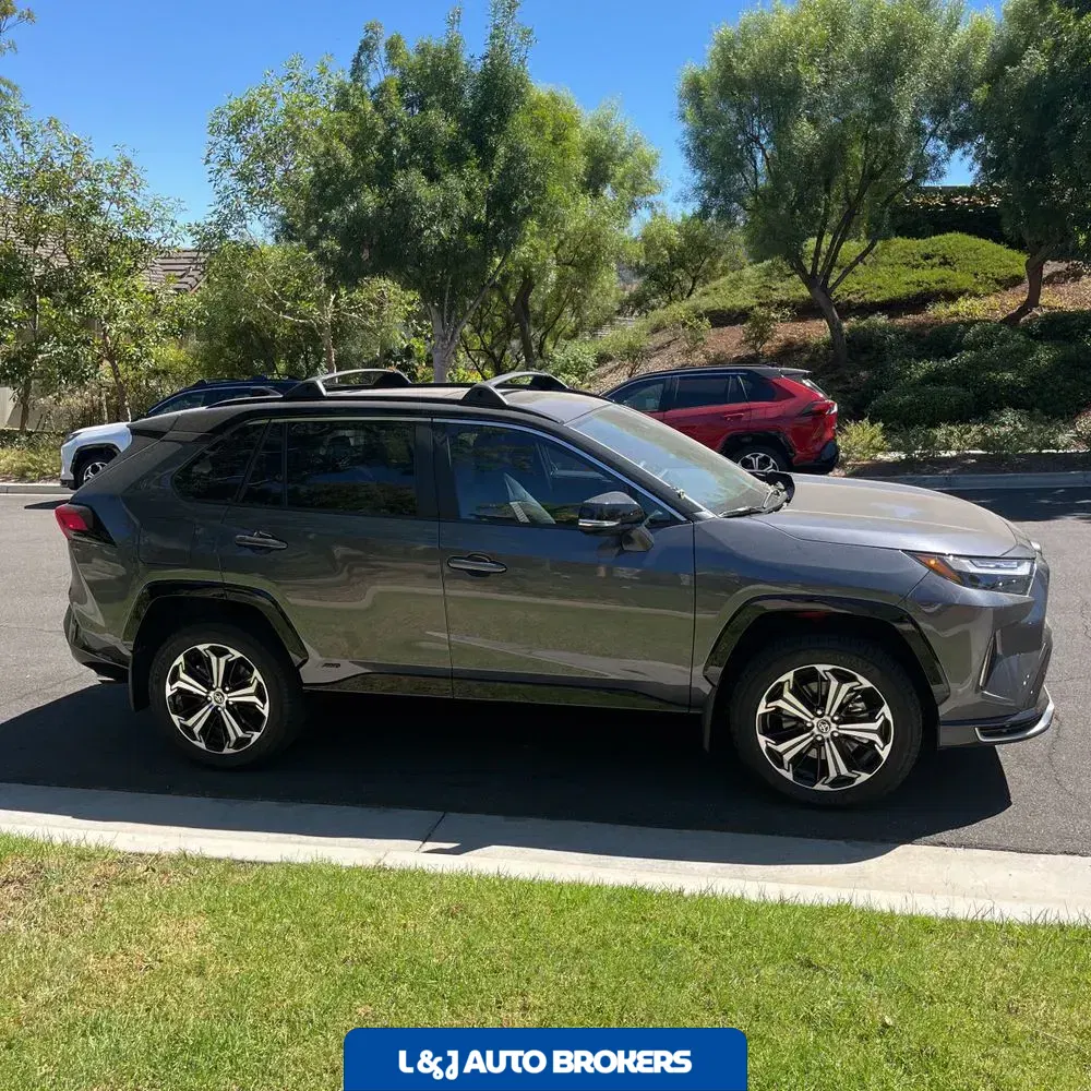 2025 Toyota RAV4 Plug-in Hybrid XSE
