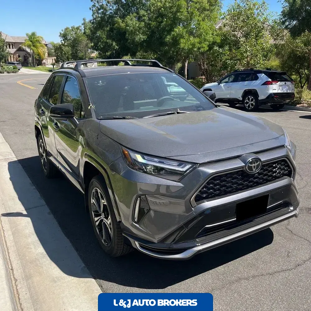 2025 Toyota RAV4 Plug-in Hybrid XSE