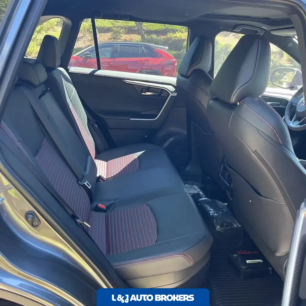 2025 Toyota RAV4 Plug-in Hybrid XSE