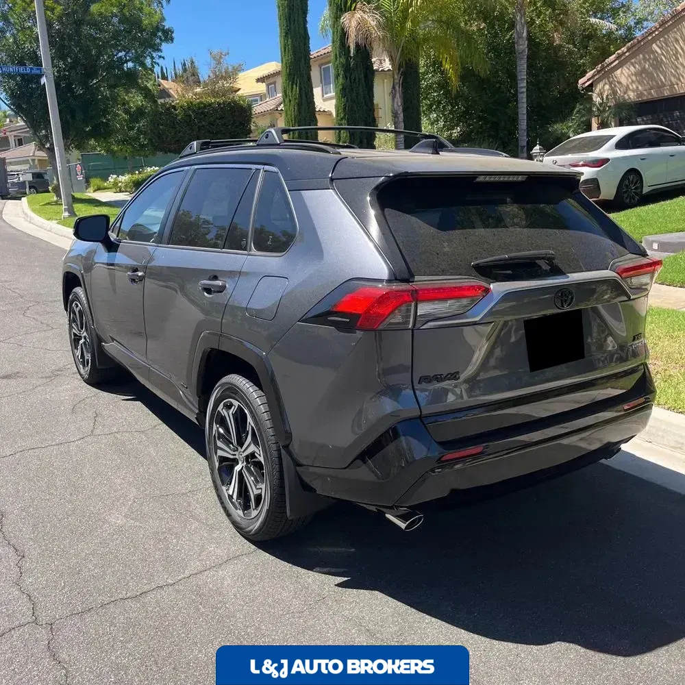 2025 Toyota RAV4 Plug-in Hybrid XSE