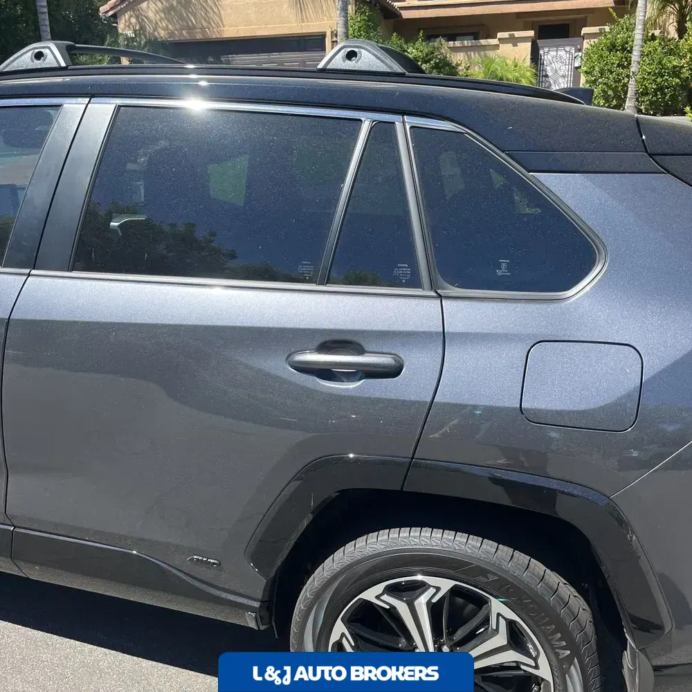 2025 Toyota RAV4 Plug-in Hybrid XSE