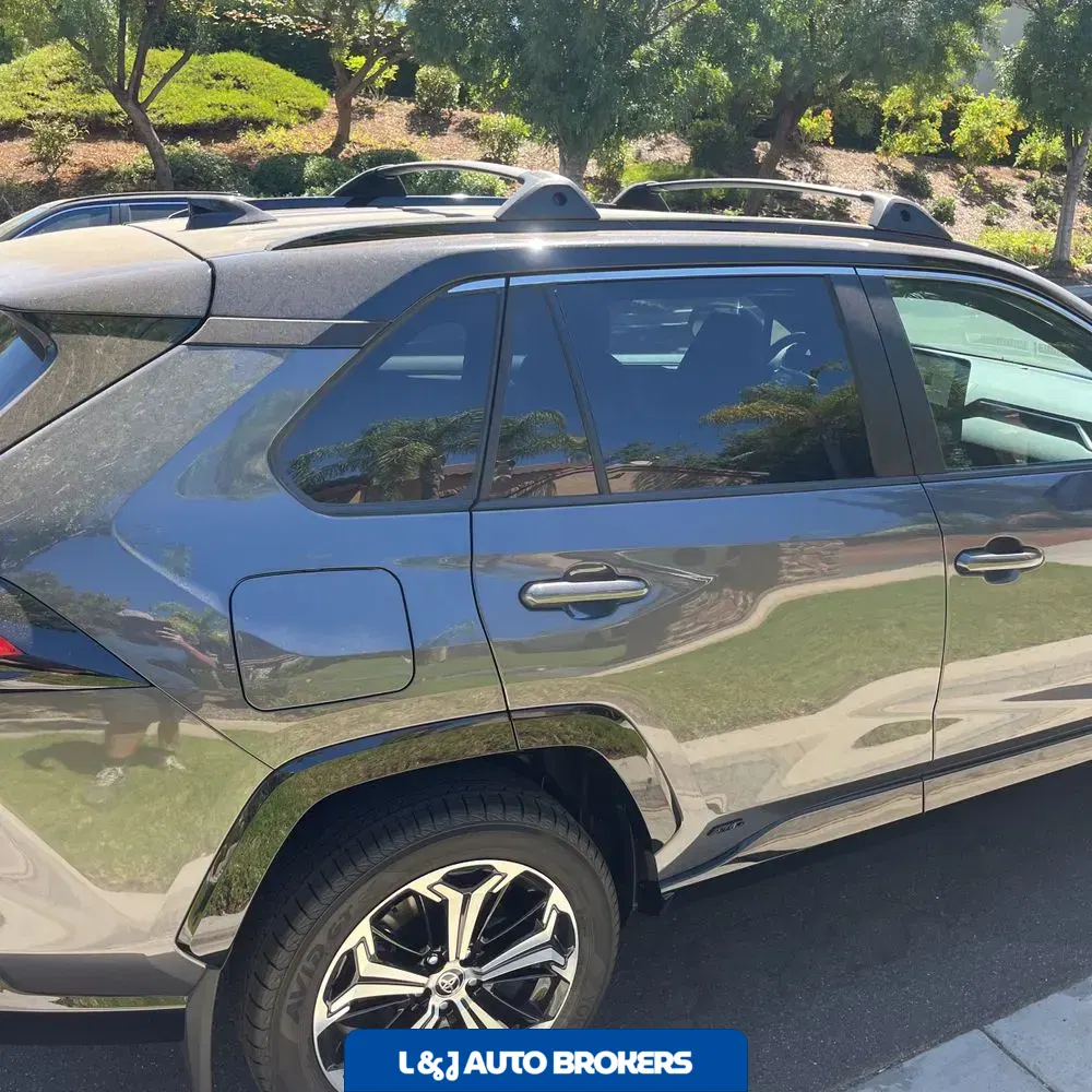 2025 Toyota RAV4 Plug-in Hybrid XSE