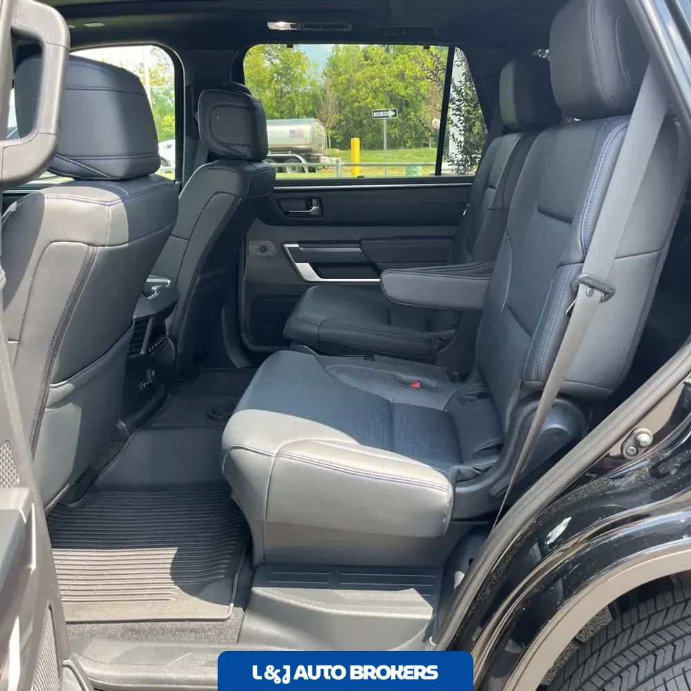2025 Toyota Sequoia Platinum