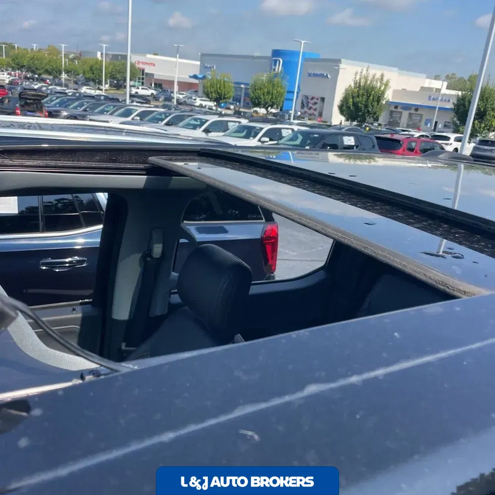 2025 Ford F250 S/D Lariat