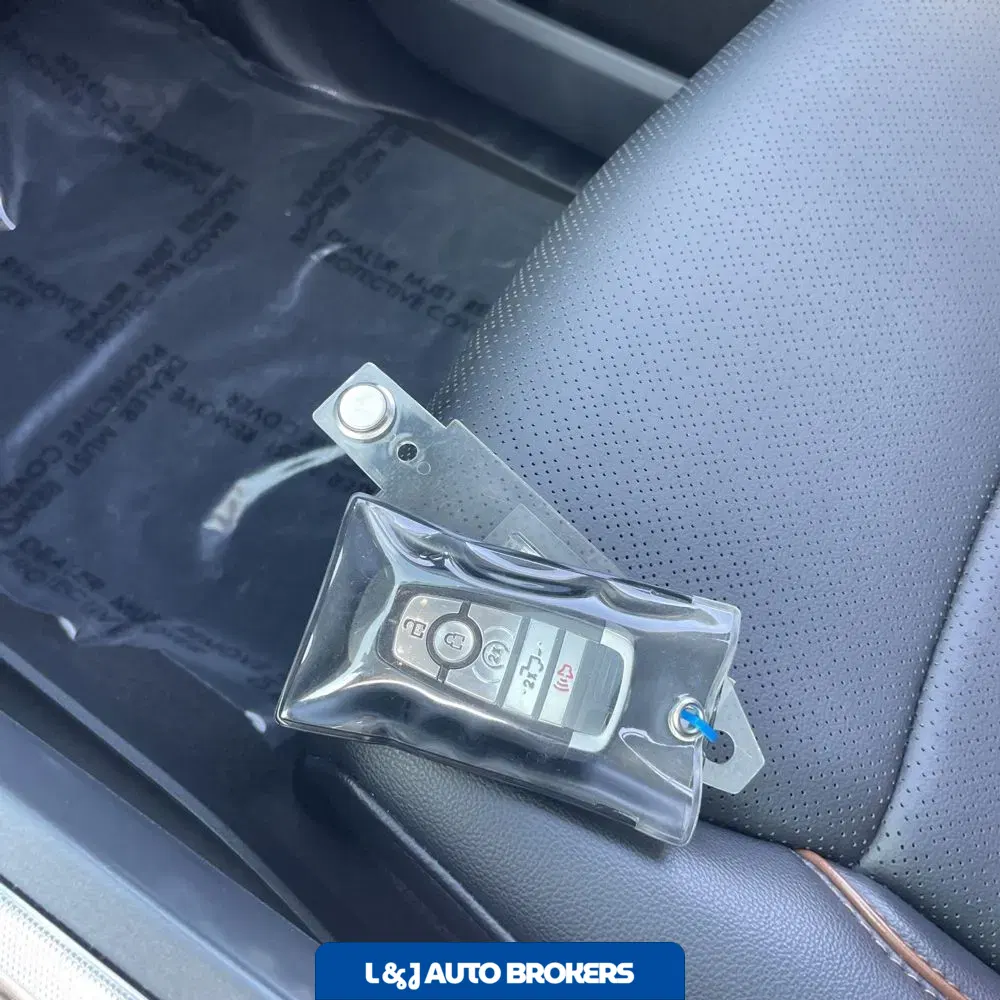 2025 Ford F250 S/D Lariat