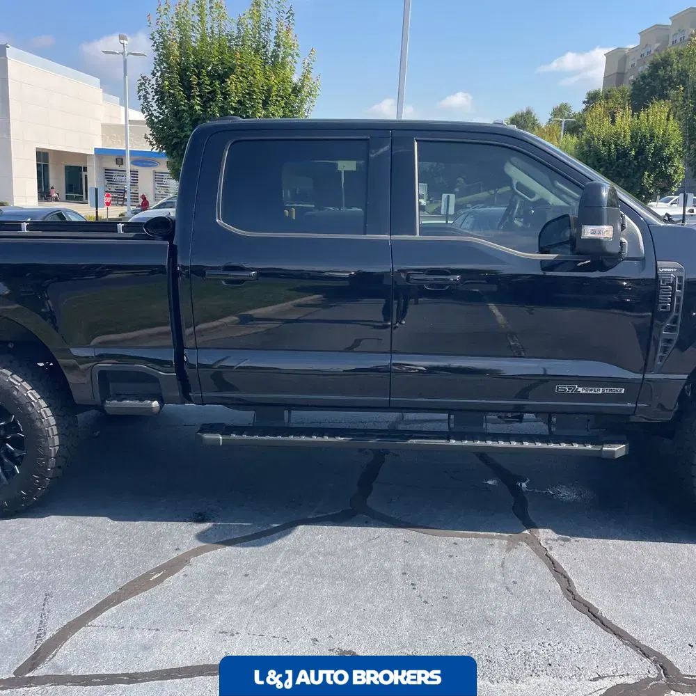 2025 Ford F250 S/D Lariat