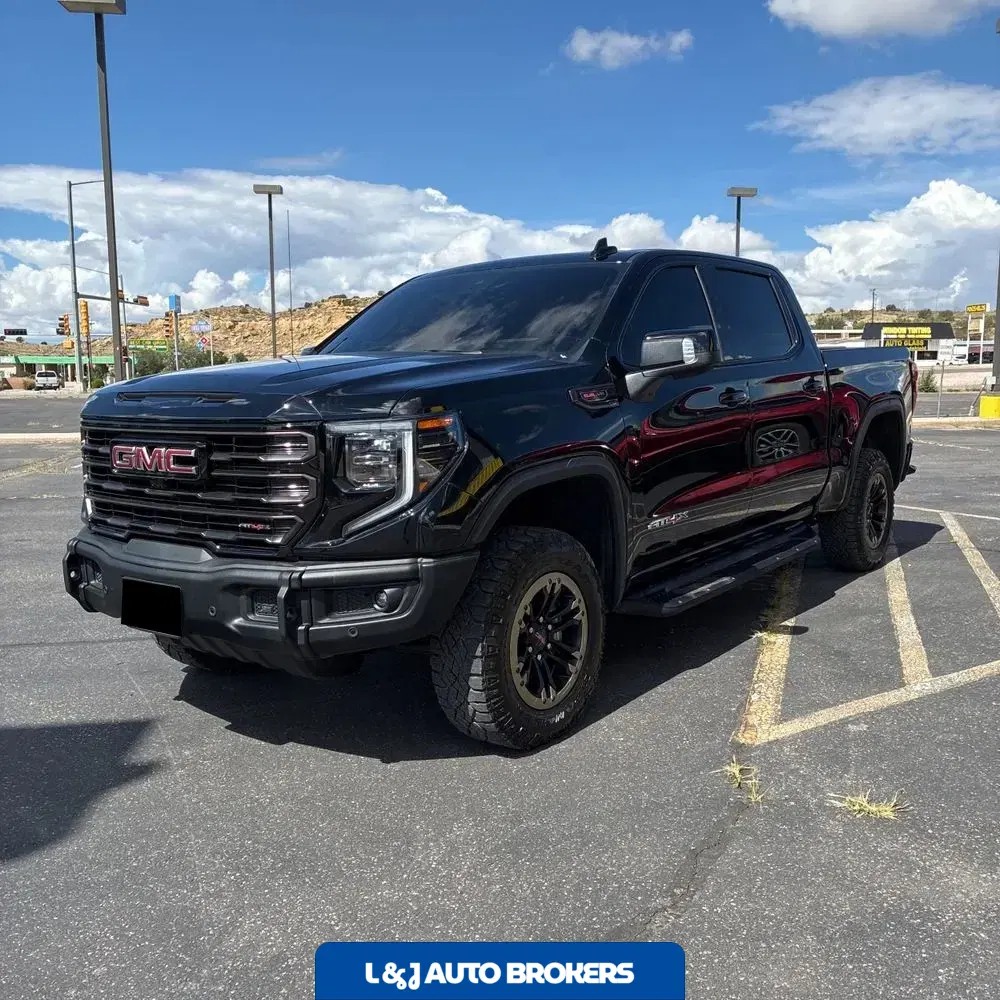2024 GMC Sierra 1500 AT4X
