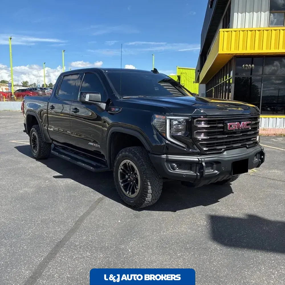 2024 GMC Sierra 1500 AT4X