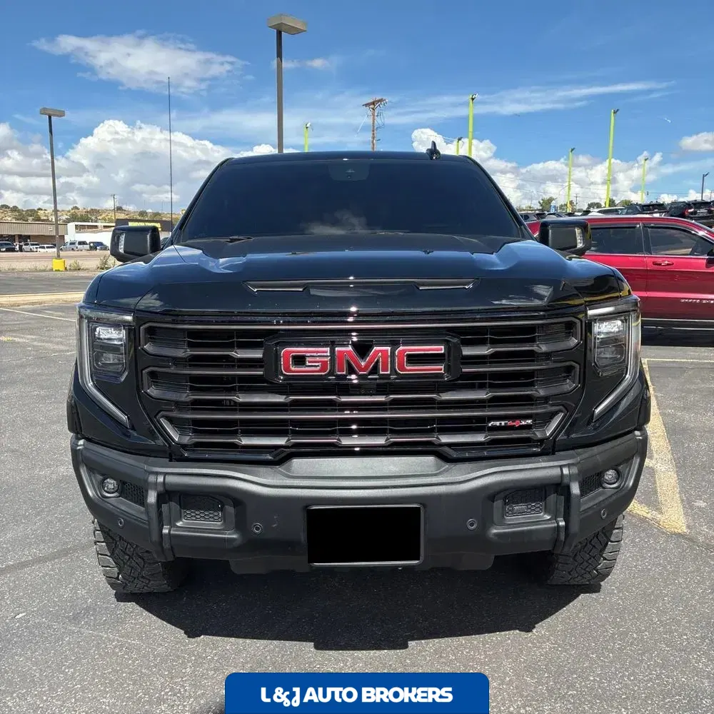2024 GMC Sierra 1500 AT4X