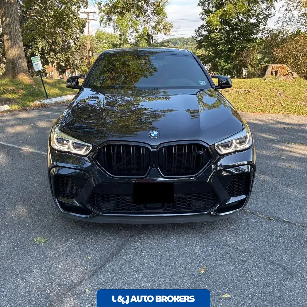 2021 BMW X6 M