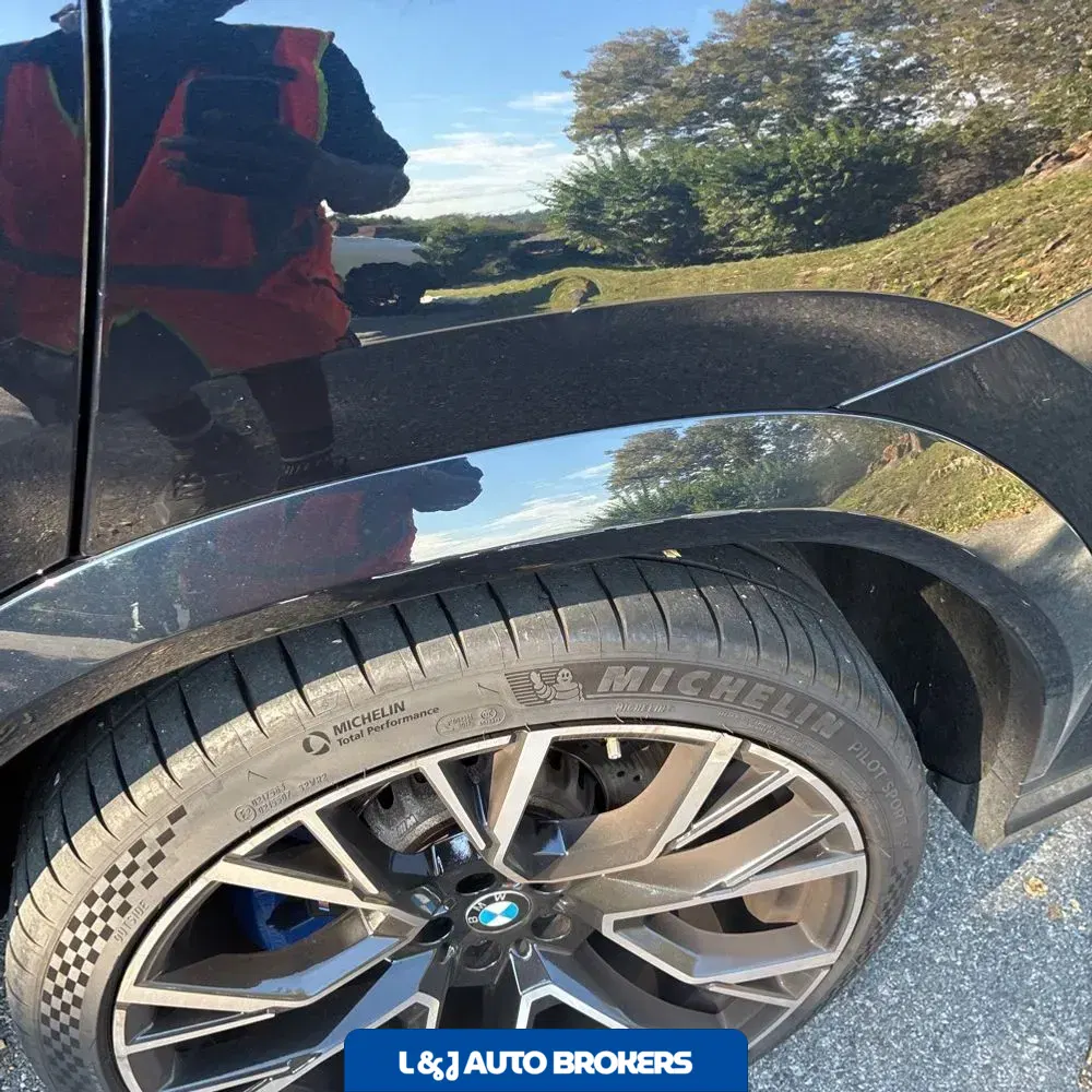 2021 BMW X6 M