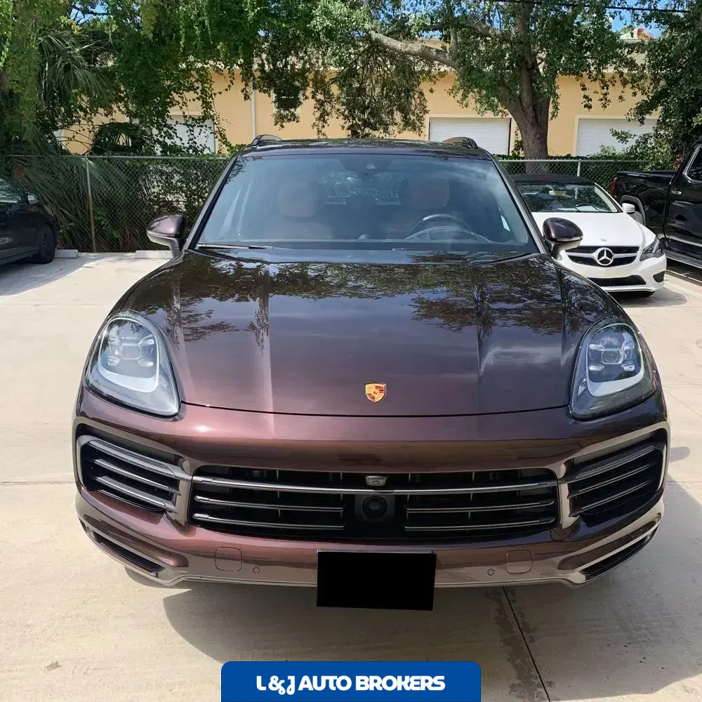 2022 Porsche Cayenne S Platinum Edition