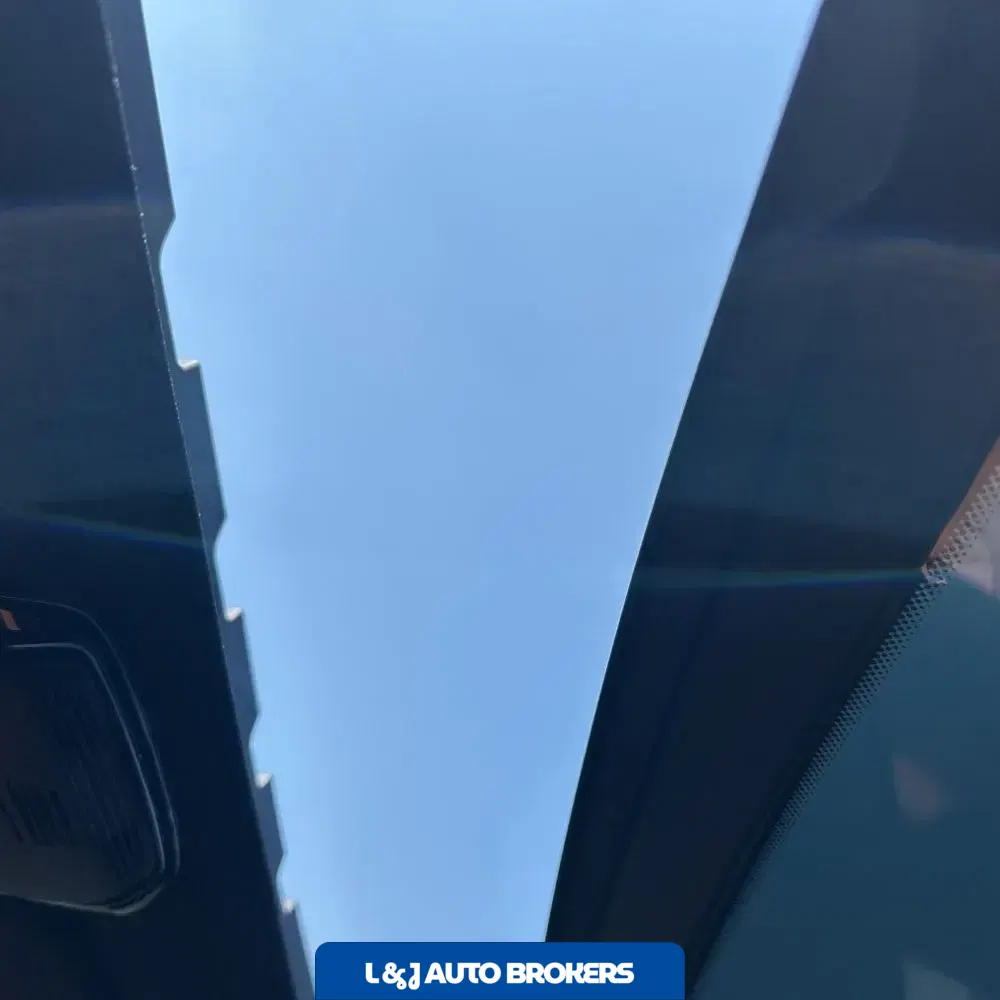 2021 BMW 5-Series M550xi