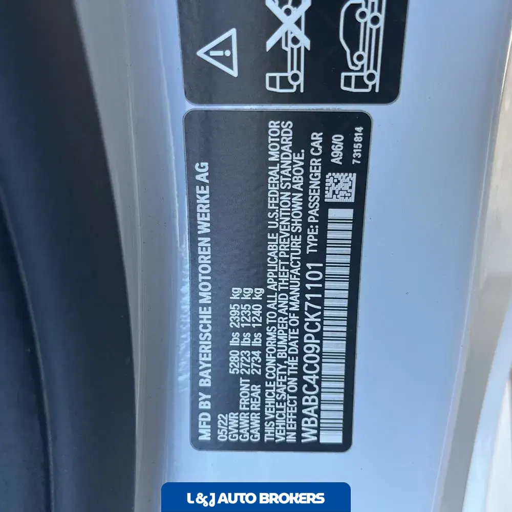 2023 BMW 8-Series M850xi