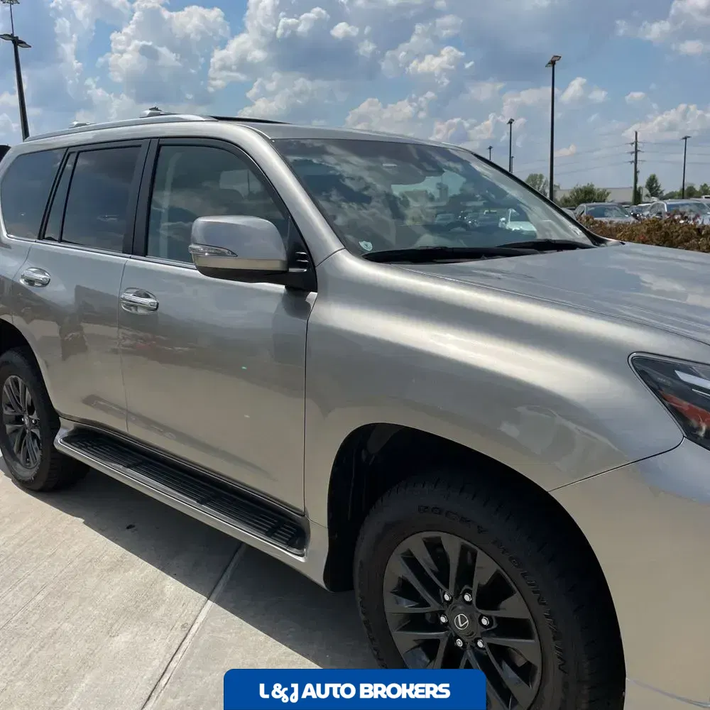 2023 Lexus GX 460 Base