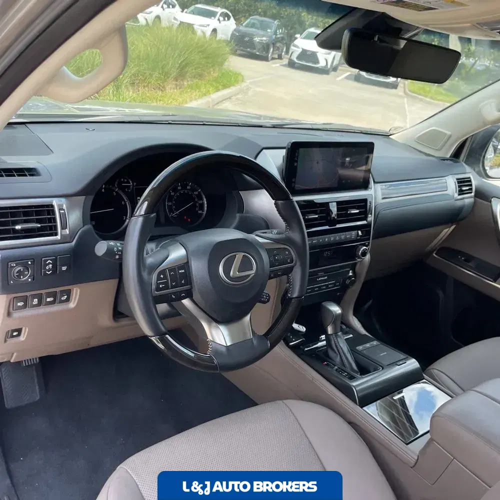 2023 Lexus GX 460 Base