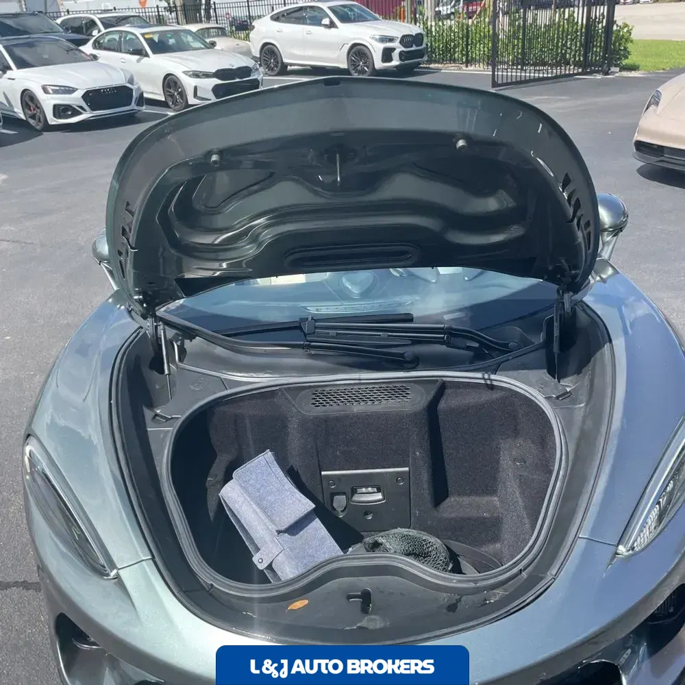 2020 Mclaren GT Base