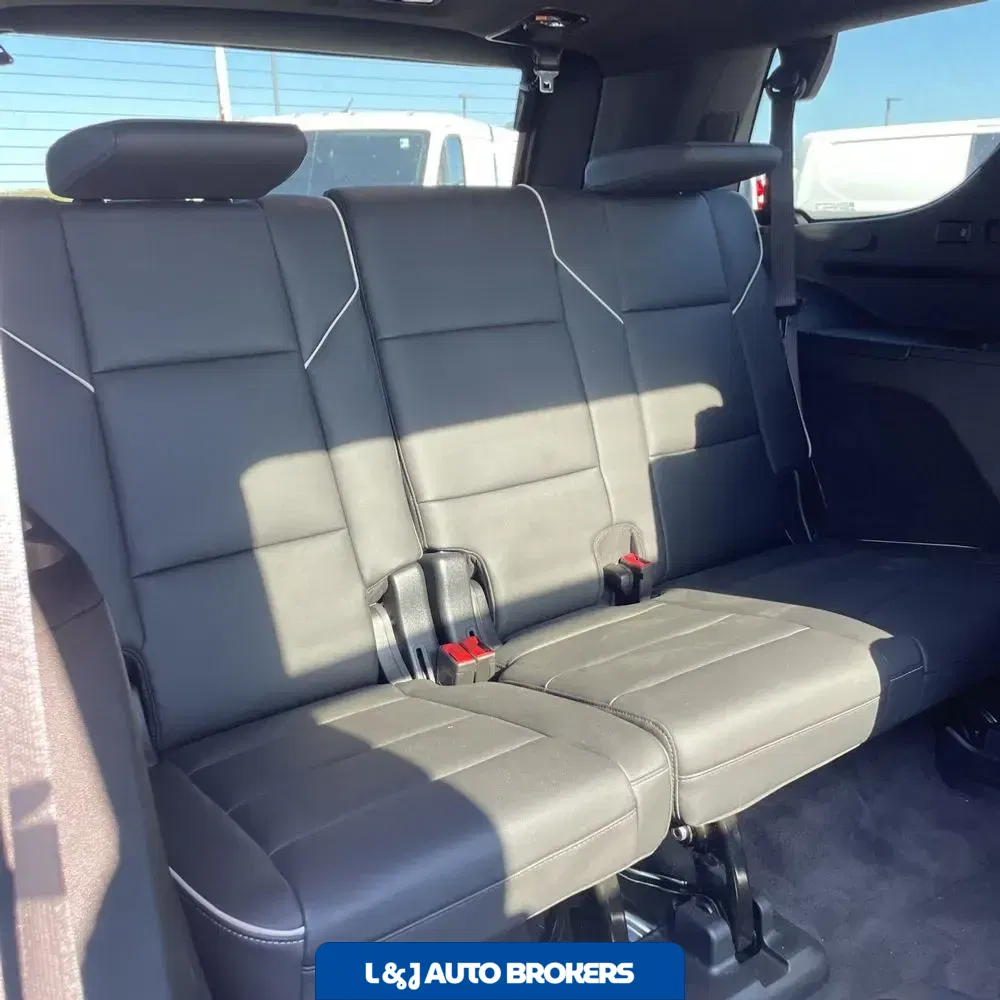 2025 Cadillac Escalade Sport