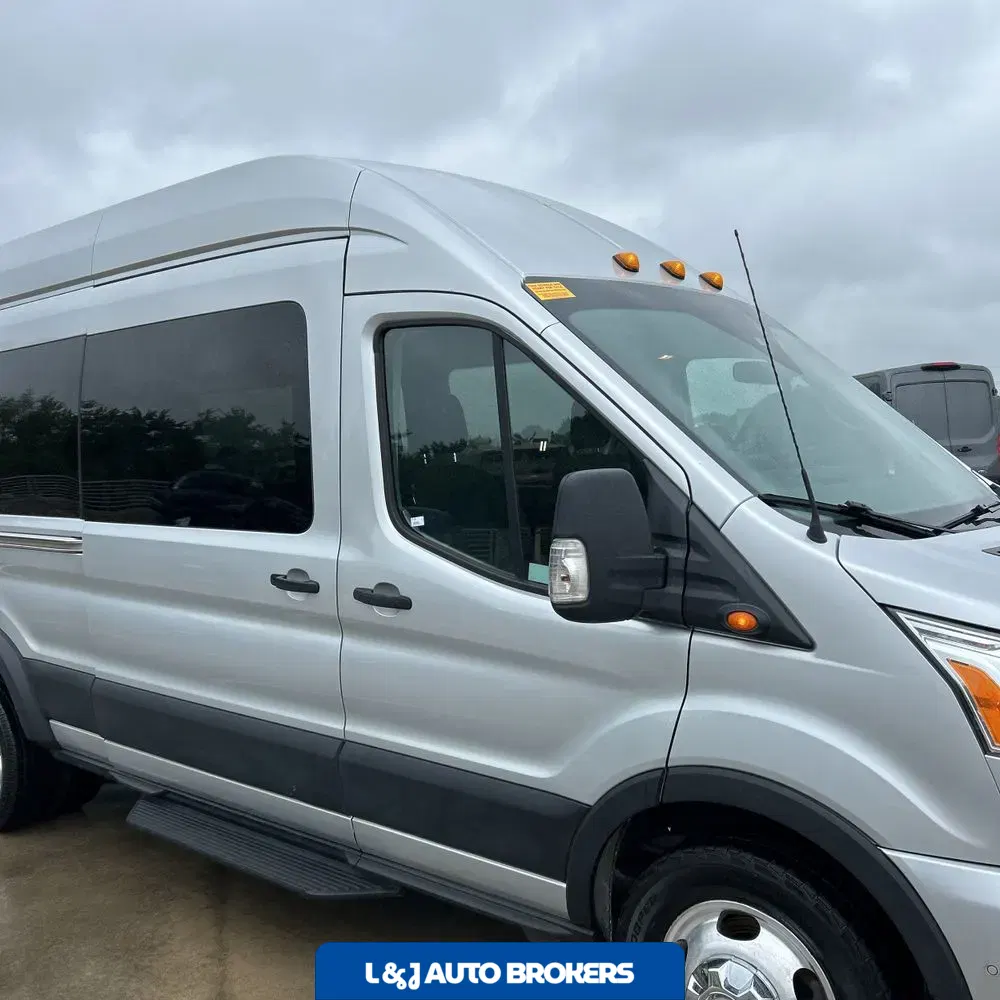 2020 Ford Transit 350 HD XLT