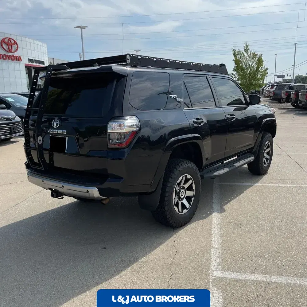 2022 Toyota 4Runner TRD Off-Road Premium