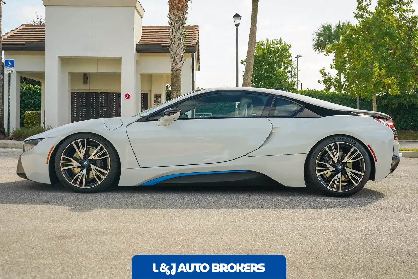 2015 BMW I8
