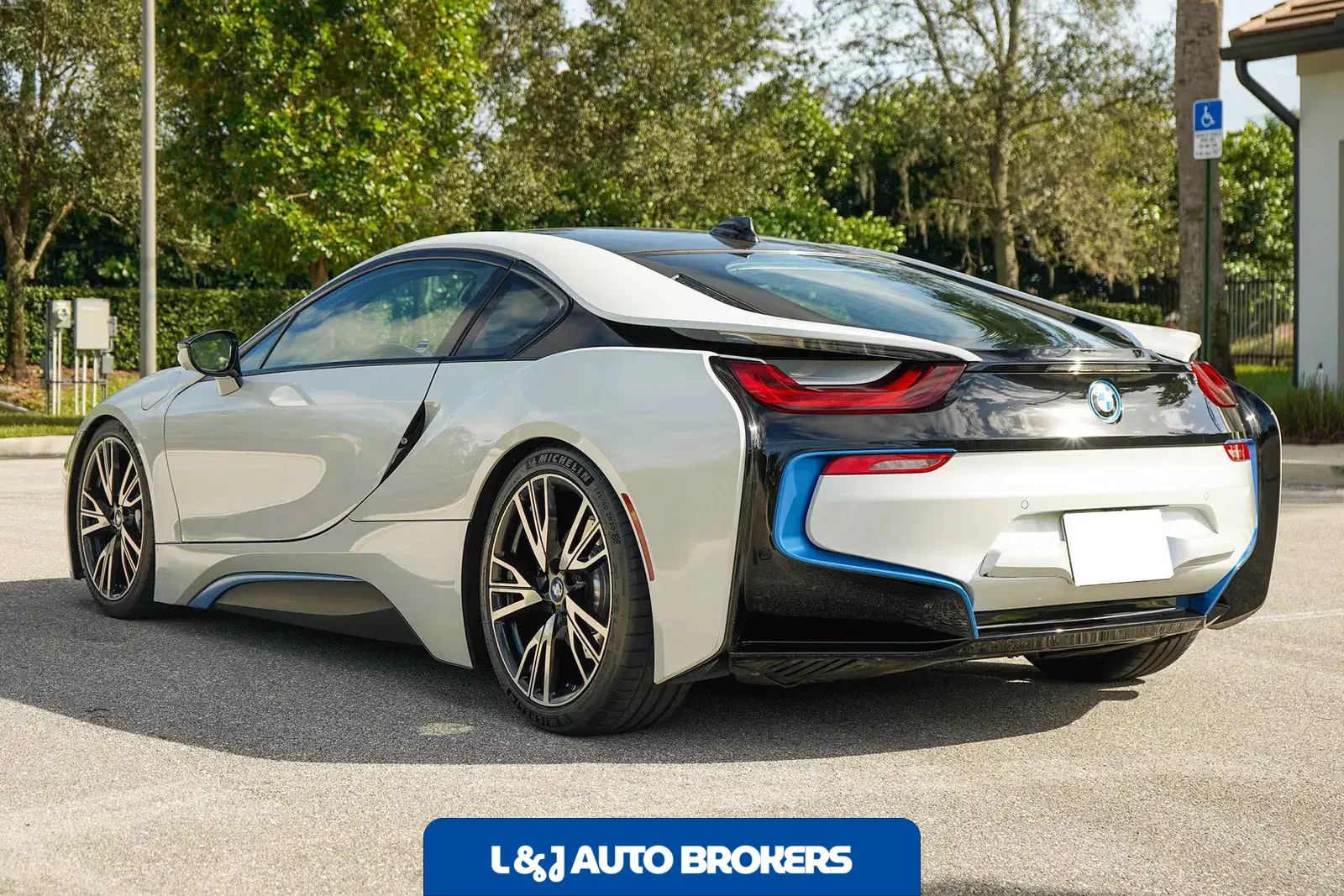 2015 BMW I8