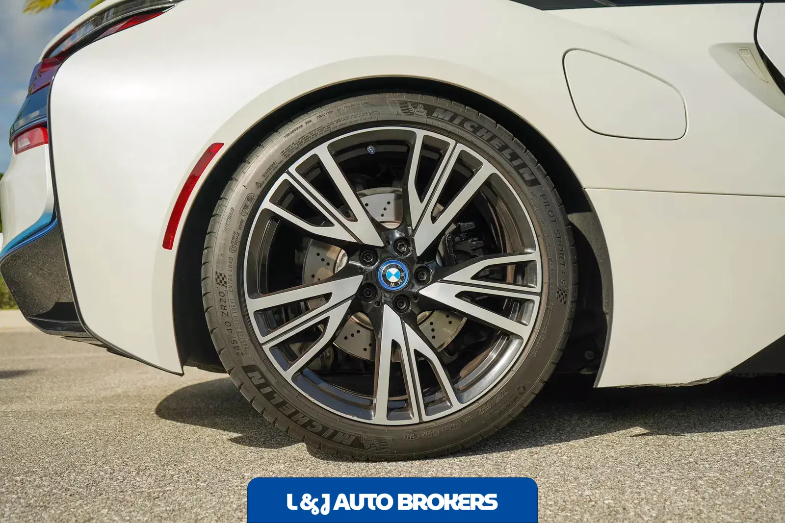 2015 BMW I8