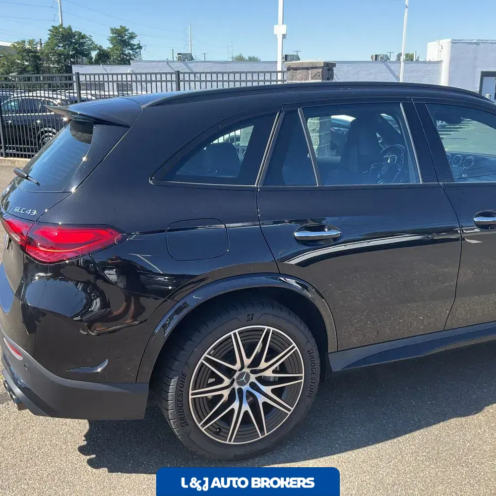 2025 Mercedes-Benz GLC AMG GLC 43