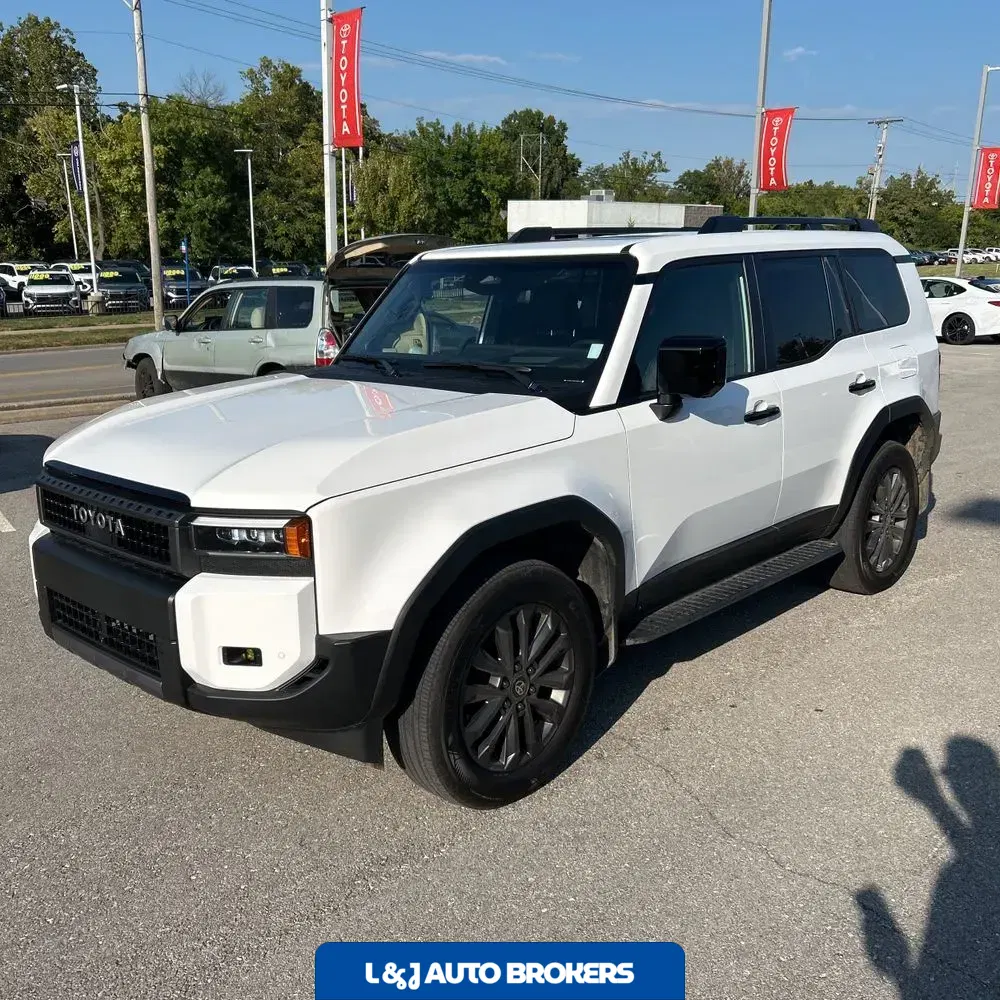 2025 Toyota Land Cruiser Base