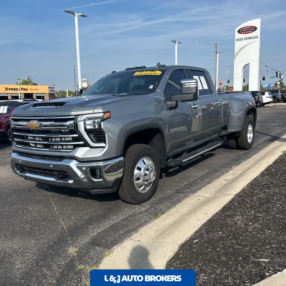 2025 Chevrolet Silverado 3500HD LTZ