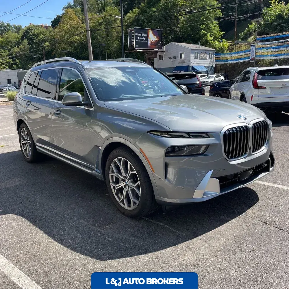 2024 BMW X7 XDrive40i