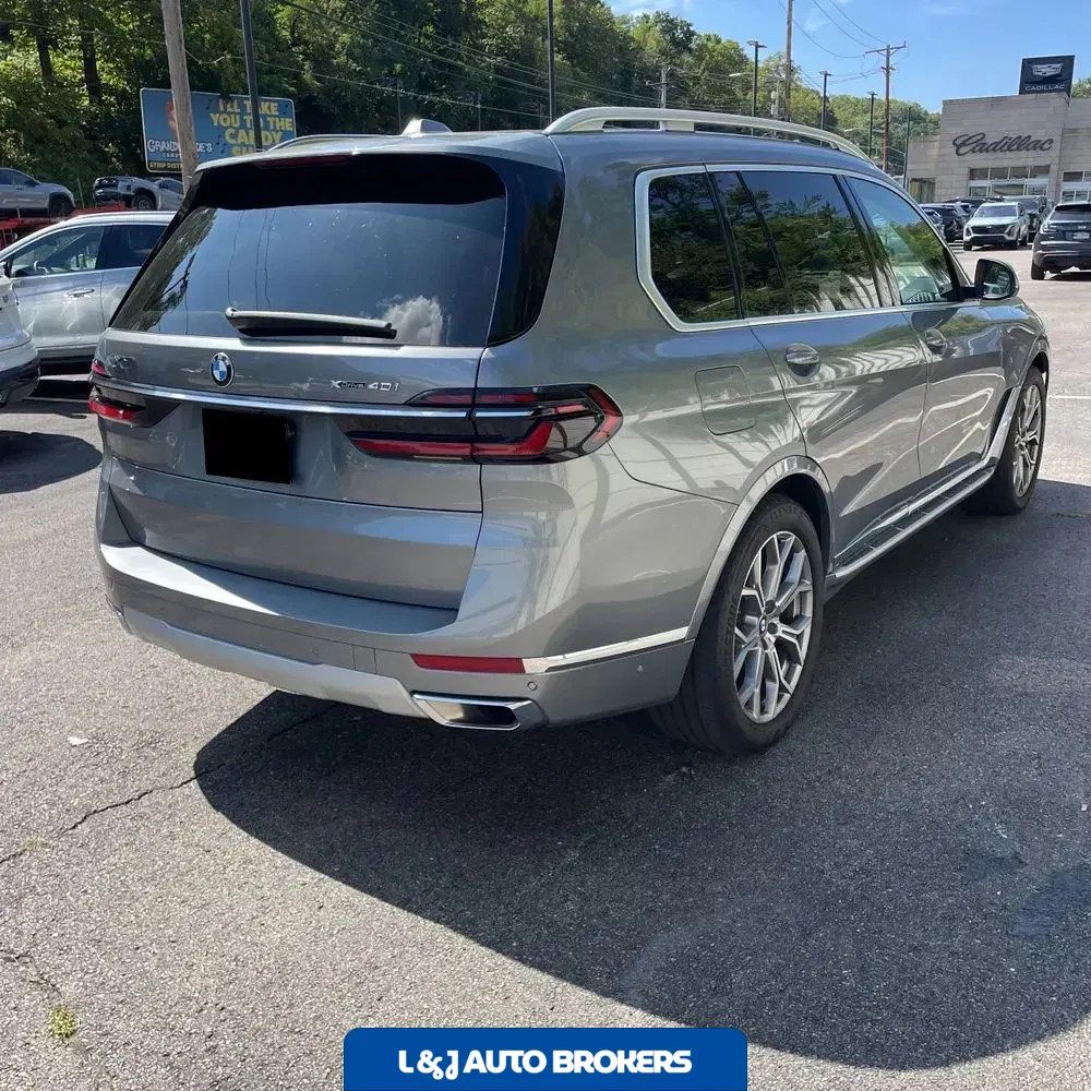 2024 BMW X7 XDrive40i