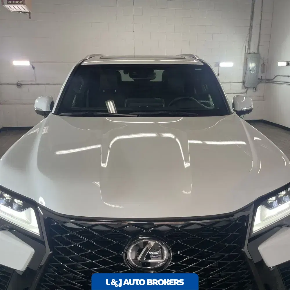 2024 Lexus LX 600 F SPORT Handling
