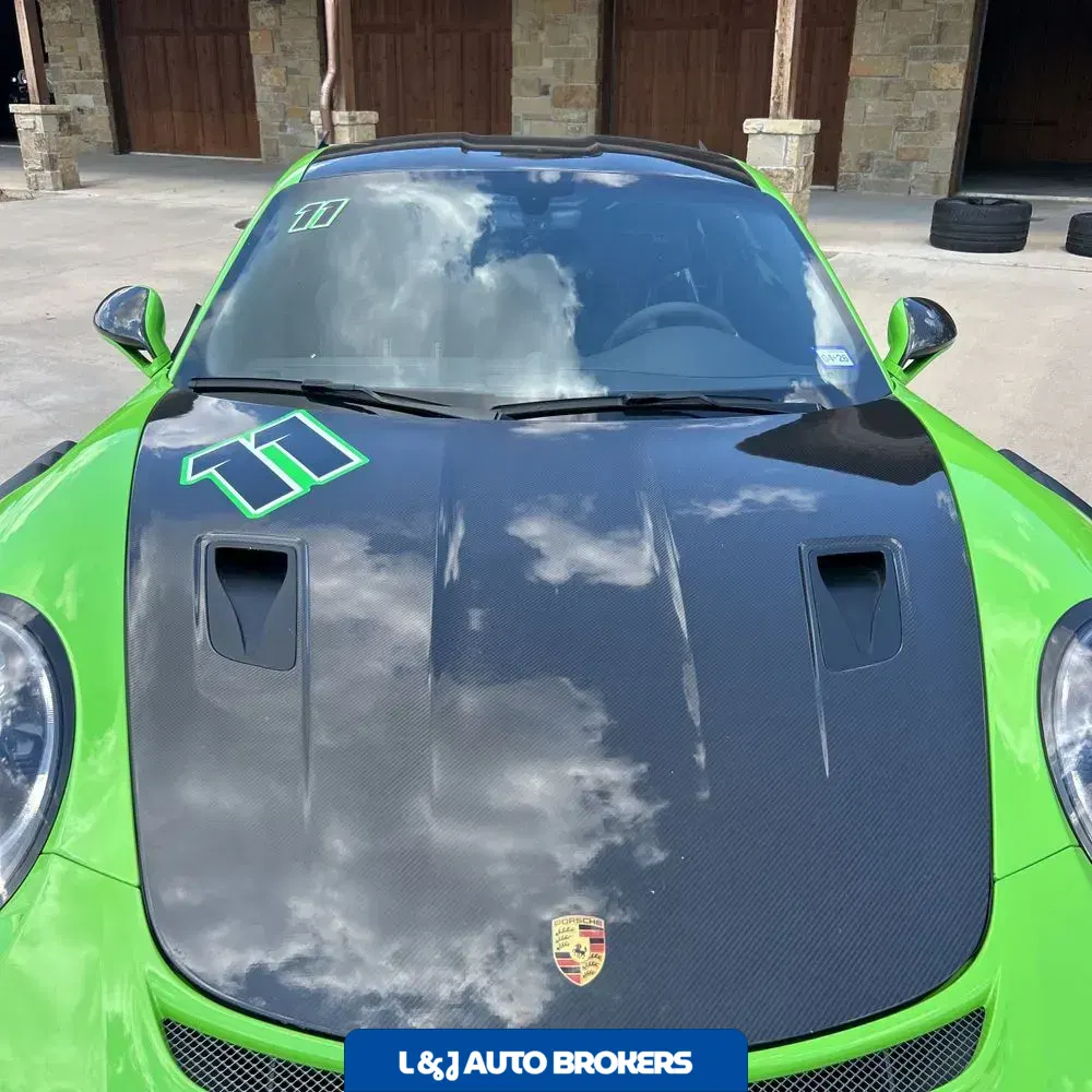 2019 Porsche 911 Carrera