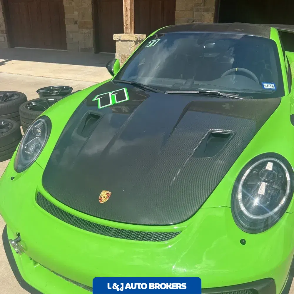 2019 Porsche 911 Carrera