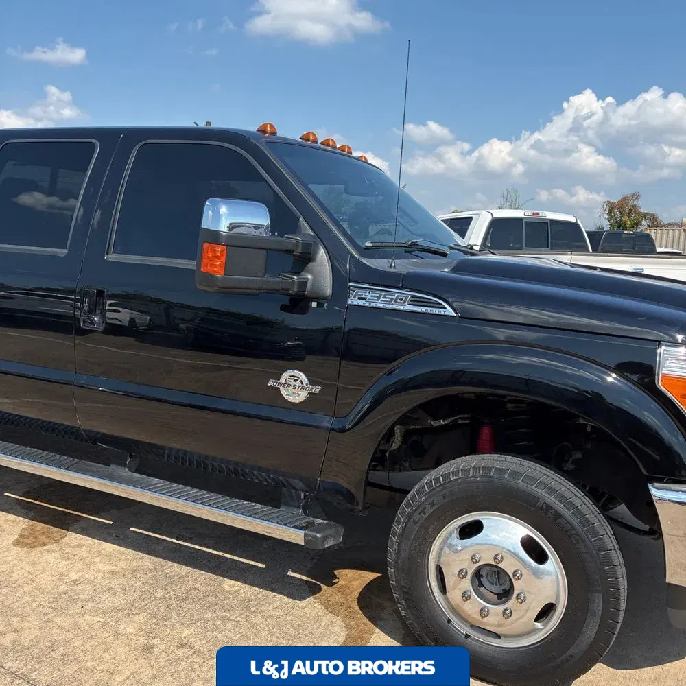 2016 Ford F-350 Super Duty Lariat