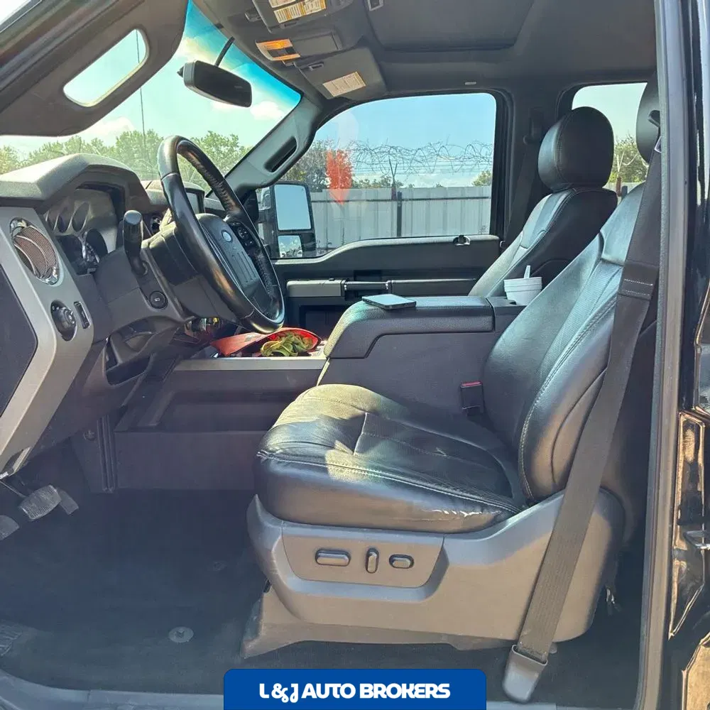 2016 Ford F-350 Super Duty Lariat
