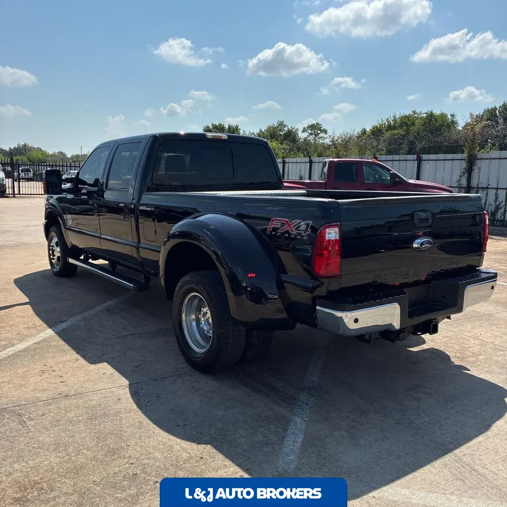 2016 Ford F-350 Super Duty Lariat