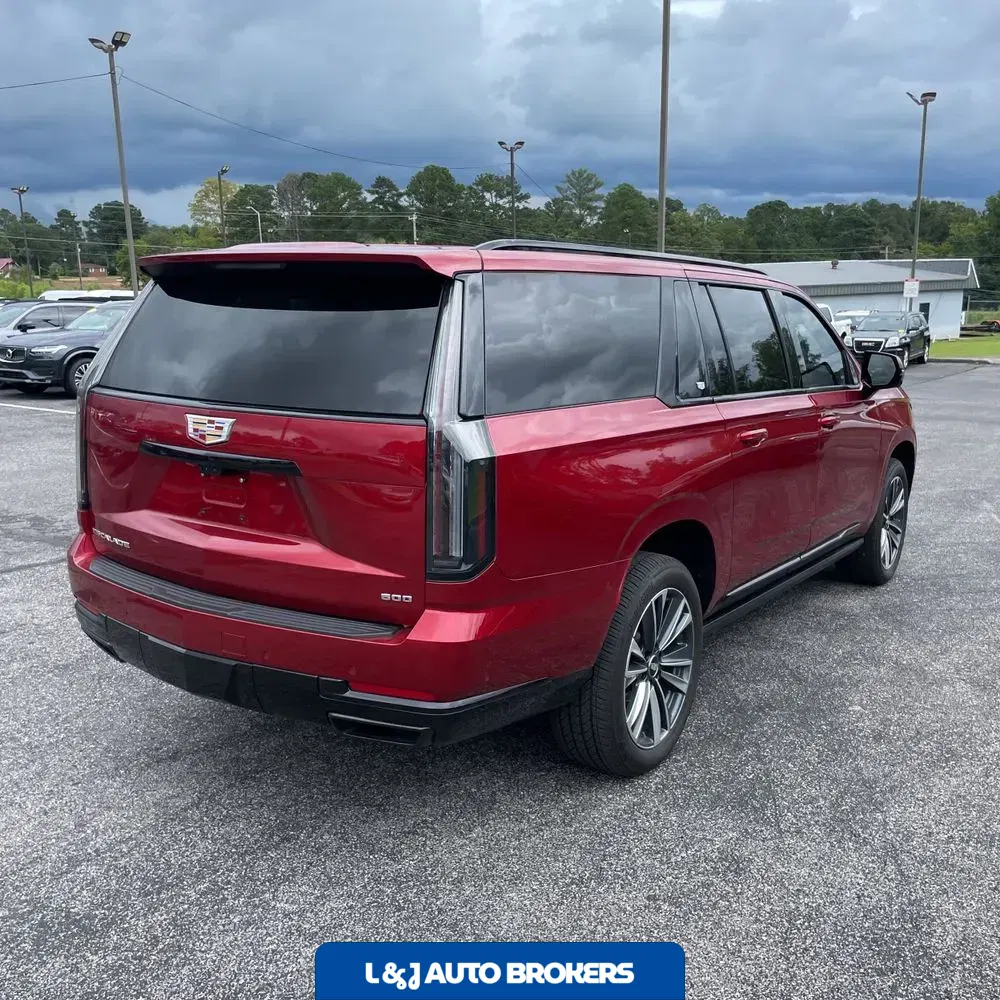 2025 Cadillac Escalade ESV Sport