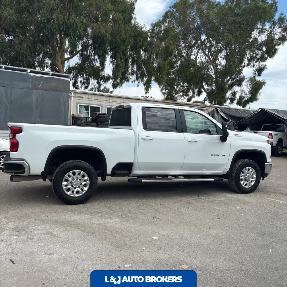 2024 Chevrolet Silverado 2500HD LT