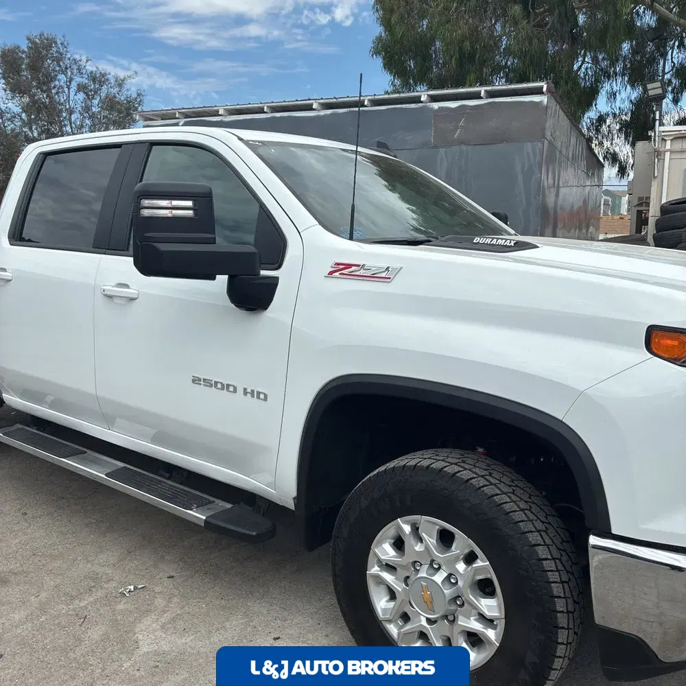 2024 Chevrolet Silverado 2500HD LT