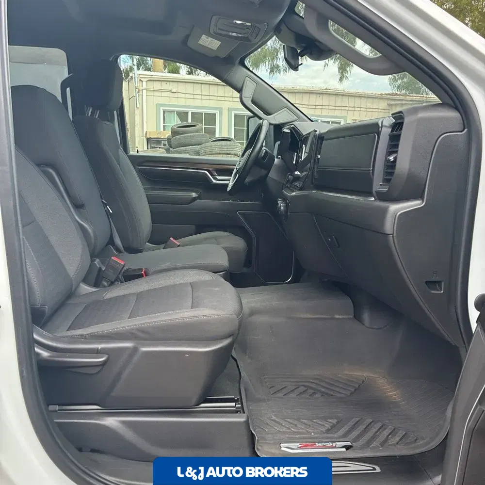 2024 Chevrolet Silverado 2500HD LT