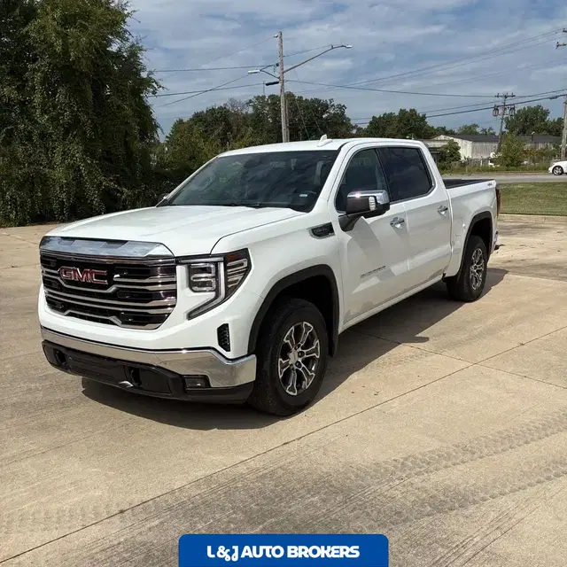 2025 GMC Sierra 1500 SLT
