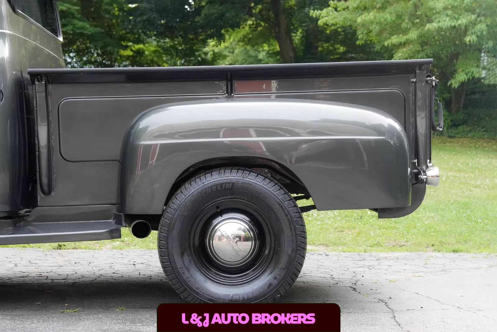 1953 Ford F-100 Restomod