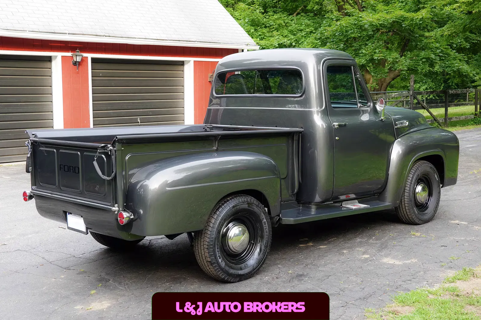 1953 Ford F-100 Restomod