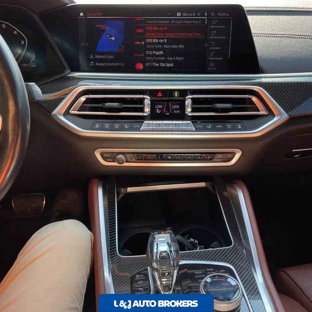 2023 BMW X6 M50i